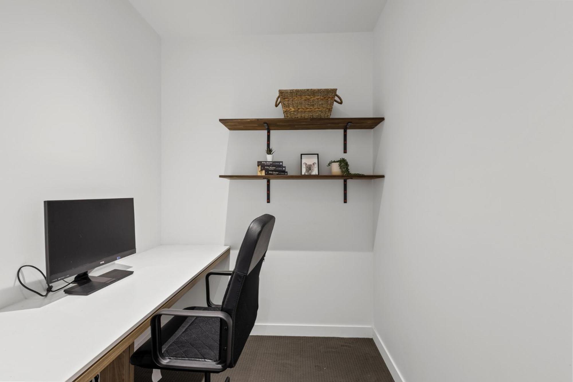 Apartment High-rise 1-bed With Pool, Gym And Parking Brisbane